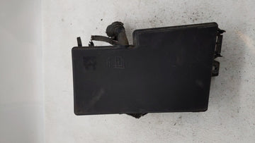 2010-2012 Mazda Cx-7 Fusebox Fuse Box Panel Relay Module P/N:EG21-66767 Fits Fits 2010 2011 2012 OEM Used Auto Parts - Oemus