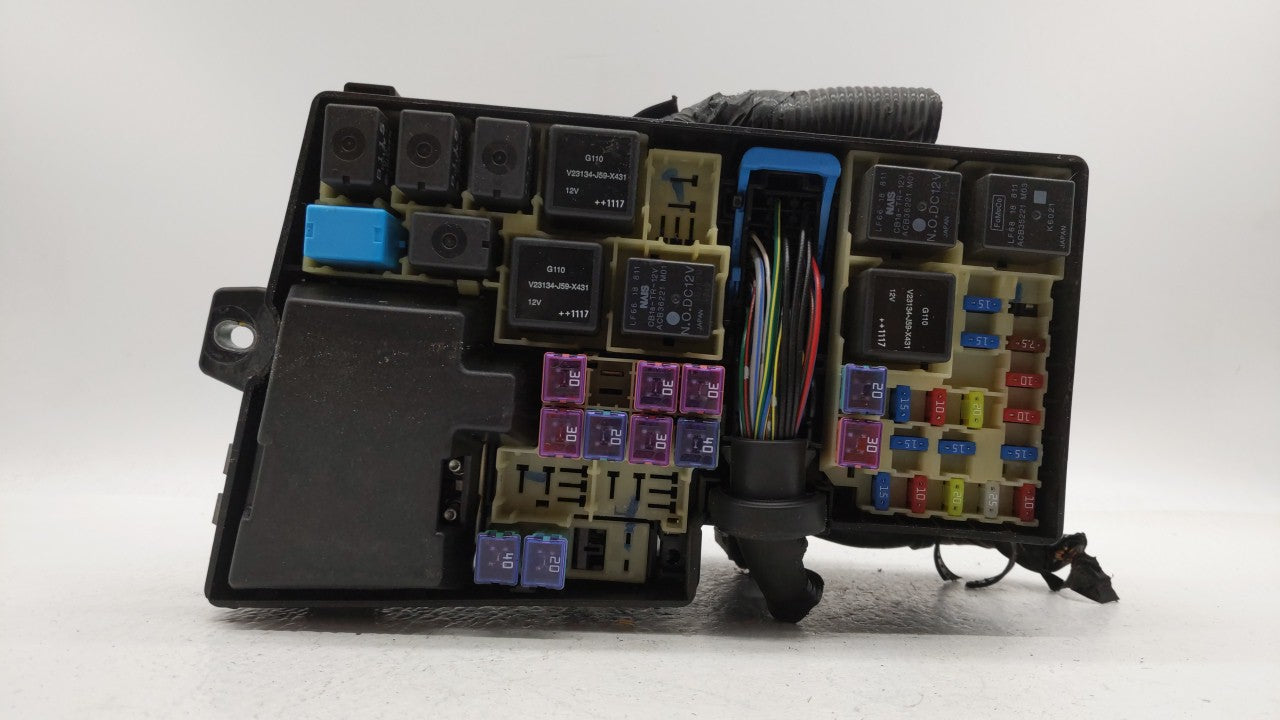 2010-2012 Mazda Cx-7 Fusebox Fuse Box Panel Relay Module P/N:EG21-66767 Fits Fits 2010 2011 2012 OEM Used Auto Parts - Oemus