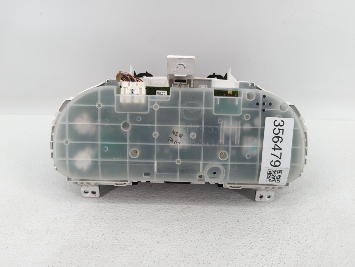 2011-2012 Mazda Cx-7 Instrument Cluster Speedometer Gauges P/N:K9001 EH4455430 Fits Fits 2011 2012 OEM Used Auto Parts - Oem