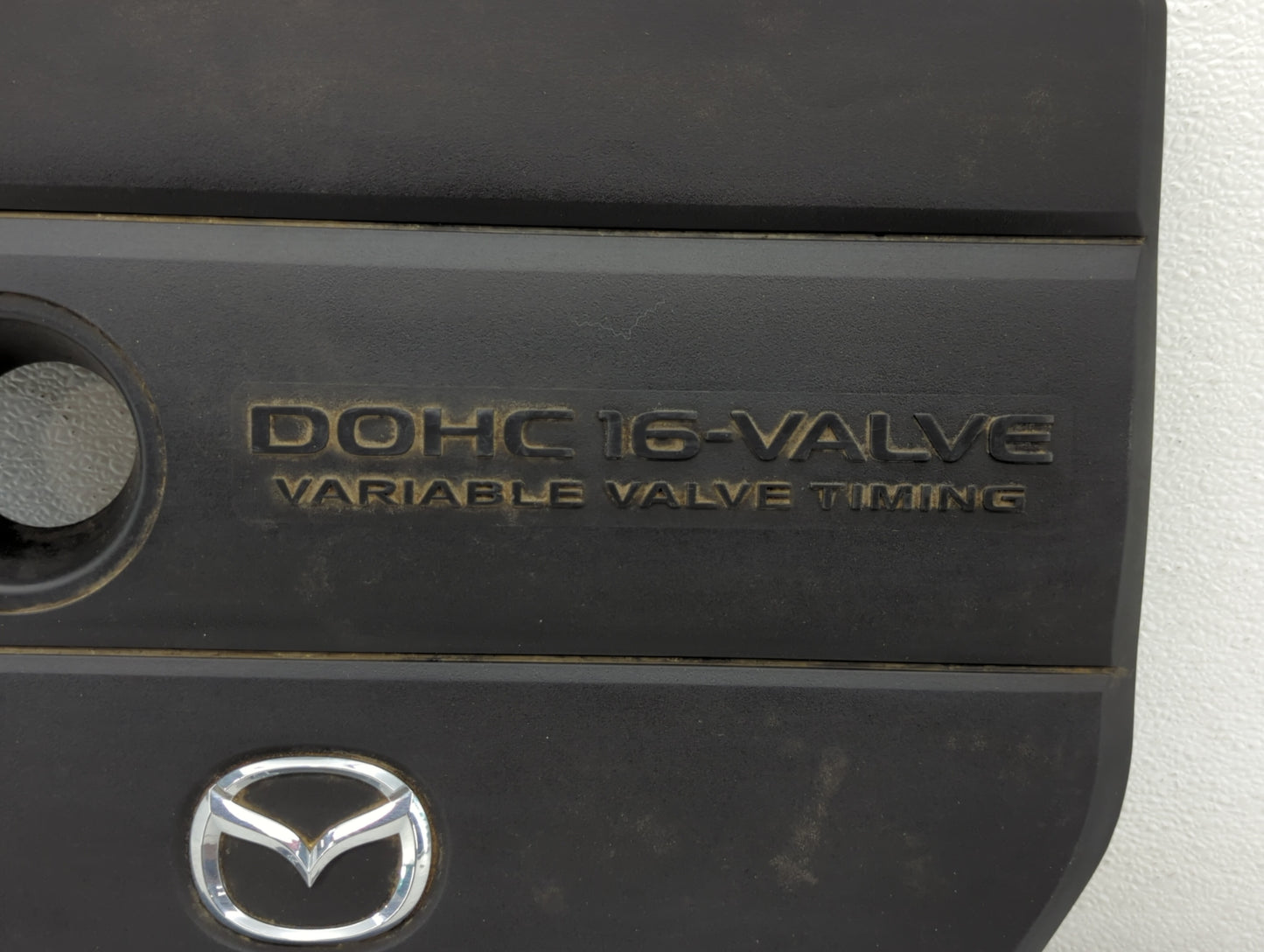 2011 Mazda Cx-7 Engine Cover - Oemusedautoparts1.com