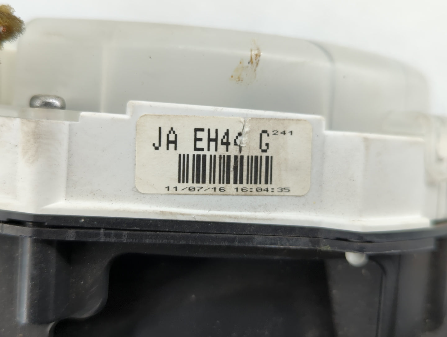 2011-2012 Mazda Cx-7 Instrument Cluster Speedometer Gauges P/N:JA EH44 G Fits Fits 2011 2012 OEM Used Auto Parts - Oemusedau