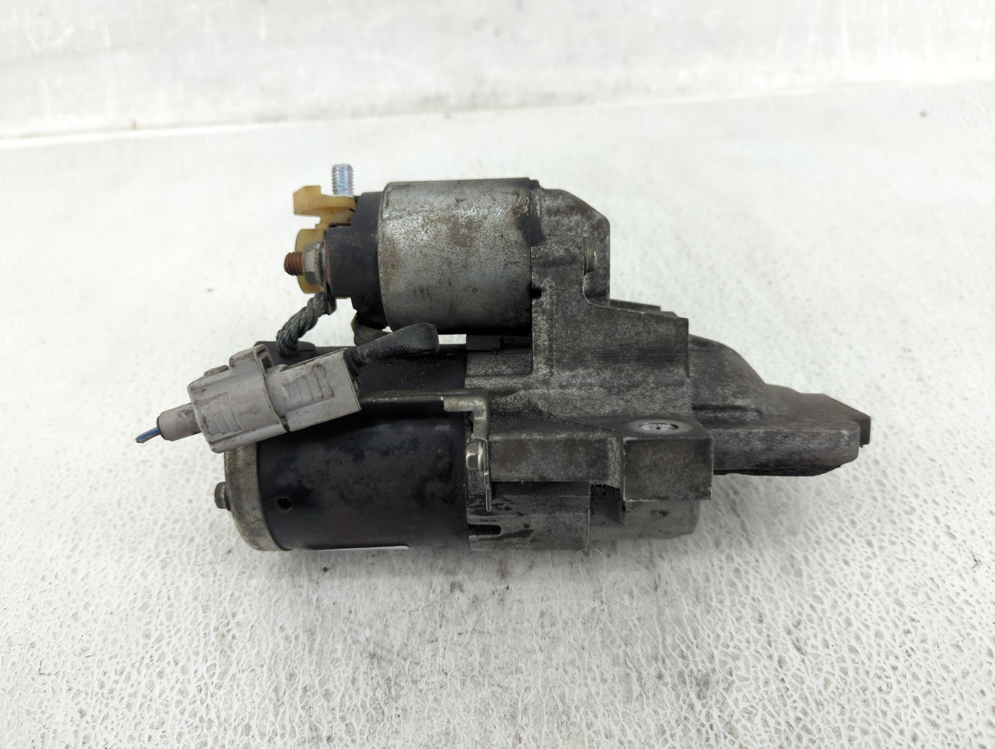 2010-2012 Mazda Cx-7 Car Starter Motor Solenoid OEM P/N:M000T37271 Fits Fits 2010 2011 2012 2013 OEM Used Auto Parts - Oemus