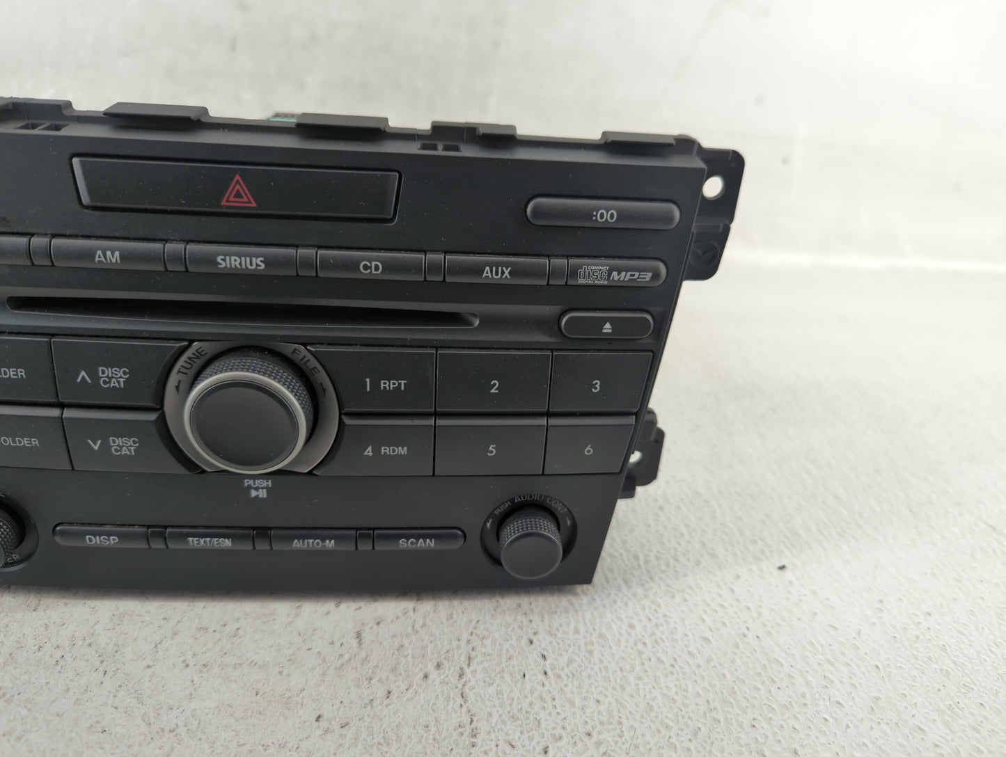2011-2012 Mazda Cx-7 Am Fm Cd Player Radio Receiver - Oemusedautoparts1.com