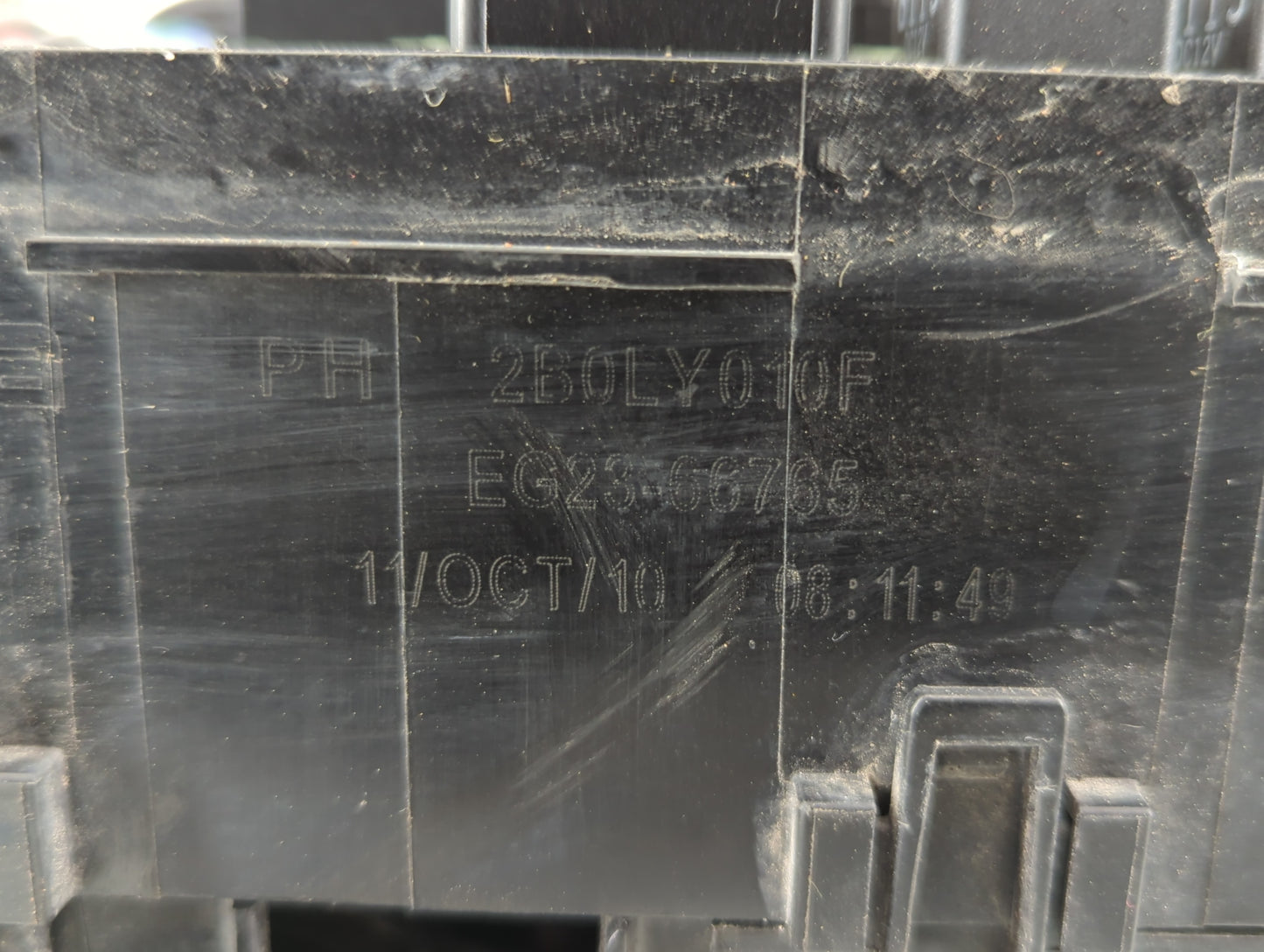 2010-2012 Mazda Cx-7 Fusebox Fuse Box Panel Relay Module P/N:EG23-66765 Fits Fits 2010 2011 2012 OEM Used Auto Parts - Oemus
