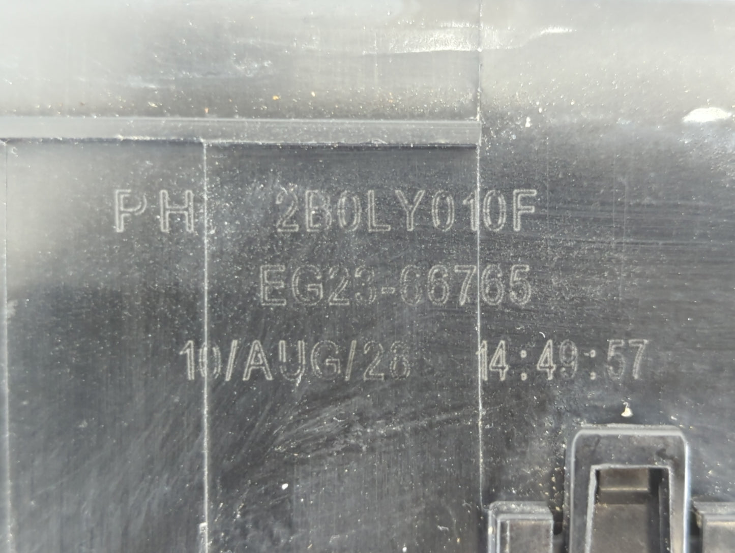 2010-2012 Mazda Cx-7 Fusebox Fuse Box Panel Relay Module P/N:2B0L Y010F EG23-66765 Fits Fits 2010 2011 2012 OEM Used Auto Pa