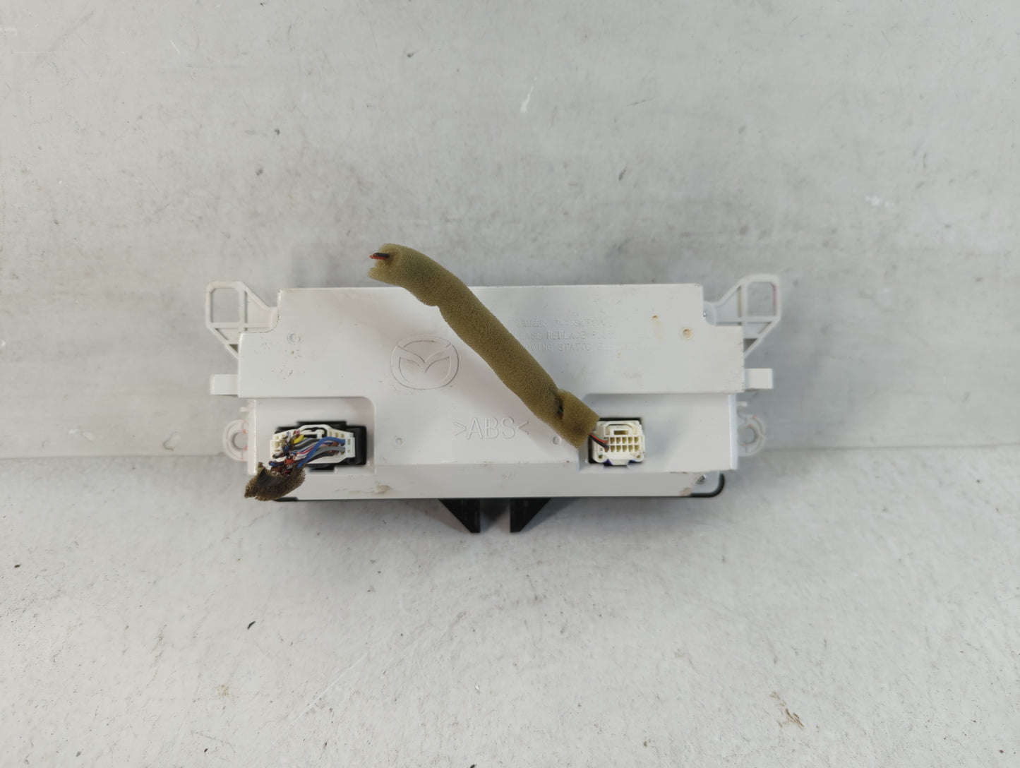 2010-2012 Mazda Cx-7 Climate Control Module Temperature AC/Heater Replacement P/N:K1900EH44 Fits Fits 2010 2011 2012 OEM Use