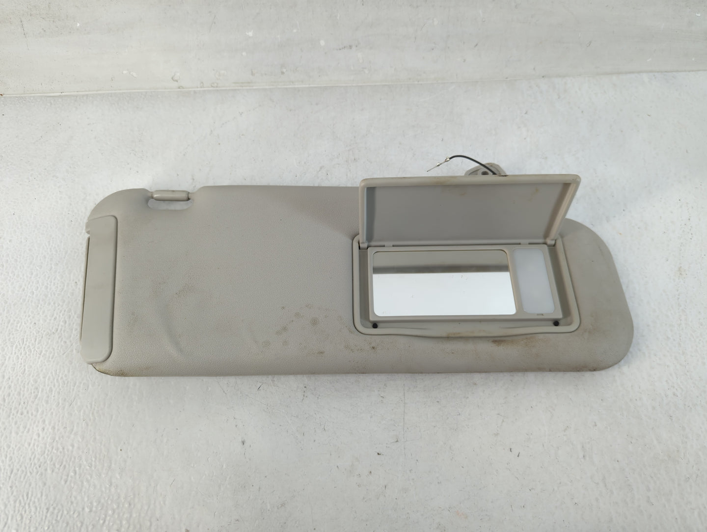 2010-2012 Mazda Cx-7 Sun Visor Shade Replacement Passenger Right Mirror Fits Fits 2010 2011 2012 OEM Used Auto Parts - Oemus
