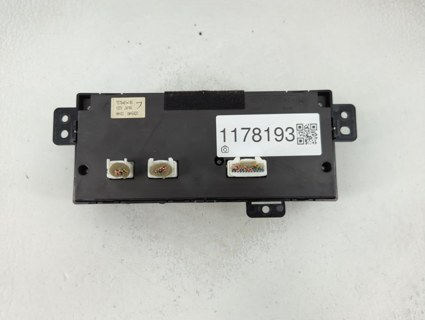 2010-2015 Mazda Cx-9 Climate Control Module Temperature AC/Heater Replacement P/N:TE70-61-190 Fits OEM Used Auto Parts - Oem