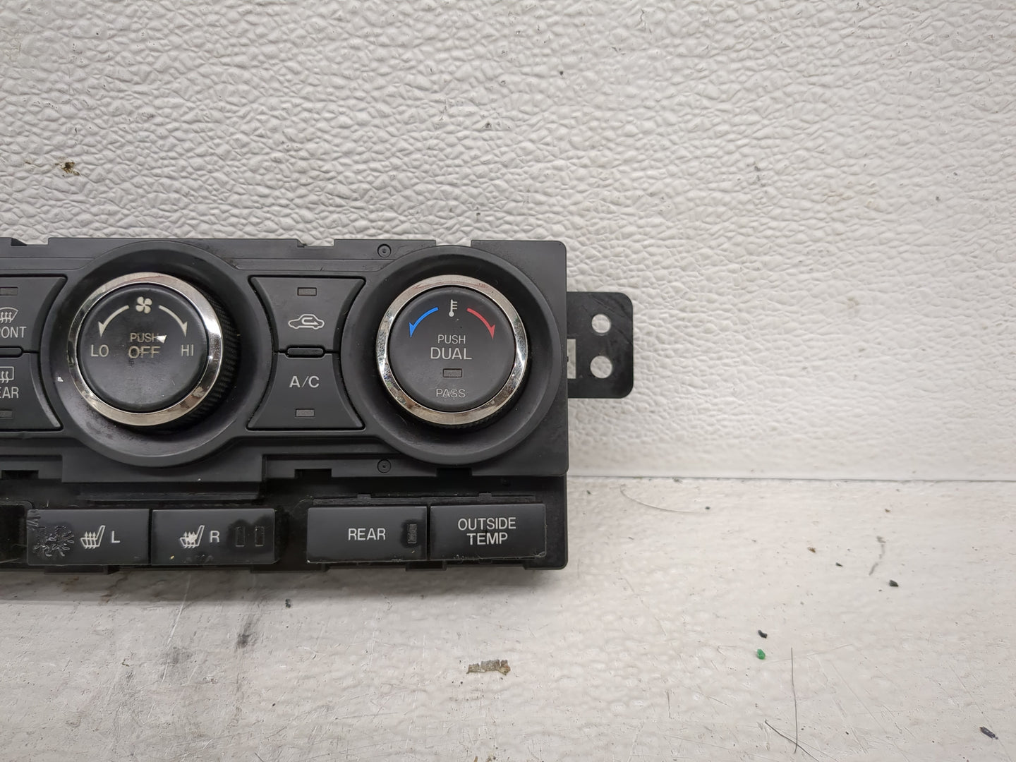 2010-2015 Mazda Cx-9 Climate Control Module Temperature AC/Heater Replacement P/N:TE70-61-190 Fits OEM Used Auto Parts - Oem