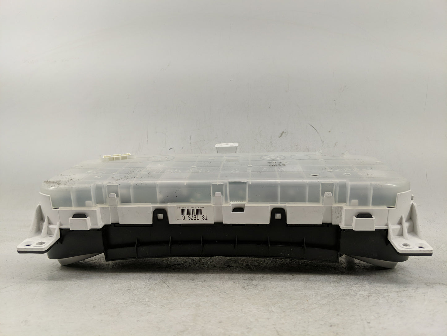 2010-2012 Mazda Cx-9 Instrument Cluster Speedometer Gauges Fits Fits 2010 2011 2012 OEM Used Auto Parts - Oemusedautoparts1.