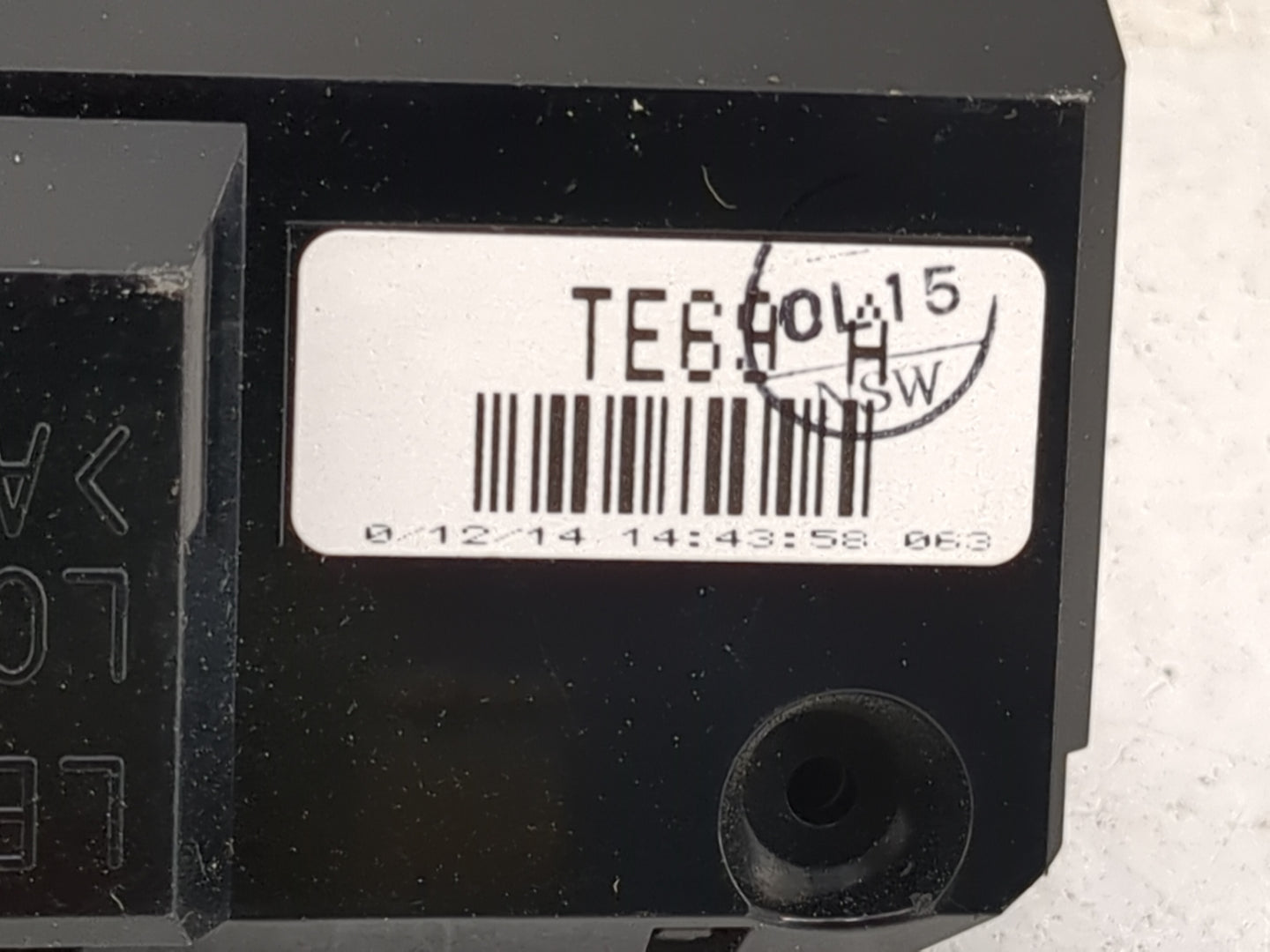 2011 Mazda Cx-9 Radio AM FM Cd Player Receiver Replacement P/N:TD1161100 TE6, K9001 Fits OEM Used Auto Parts - Oemusedautopa