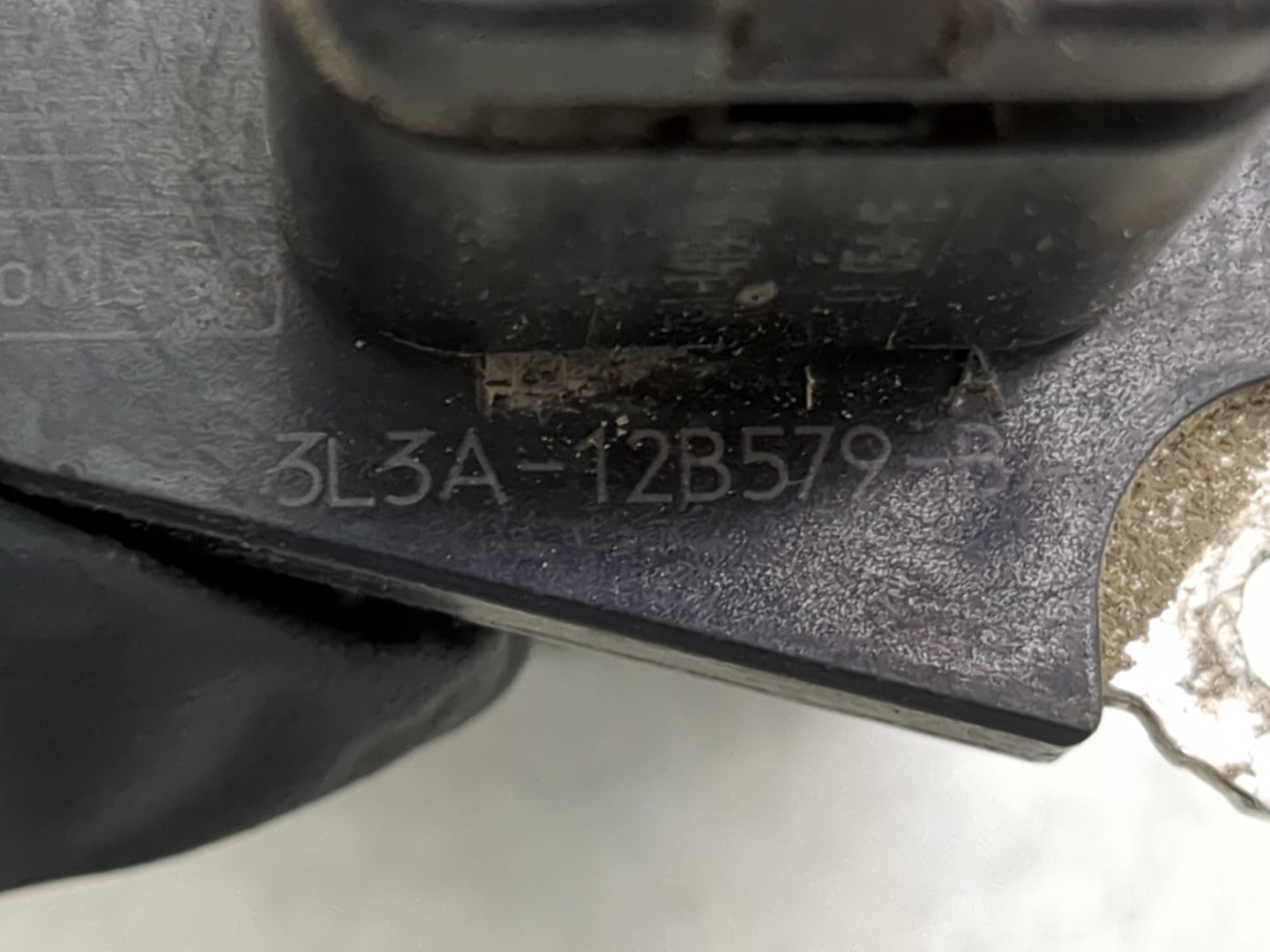 2007-2015 Mazda Cx-9 Mass Air Flow Meter Maf 1486360 - Oemusedautoparts1.com