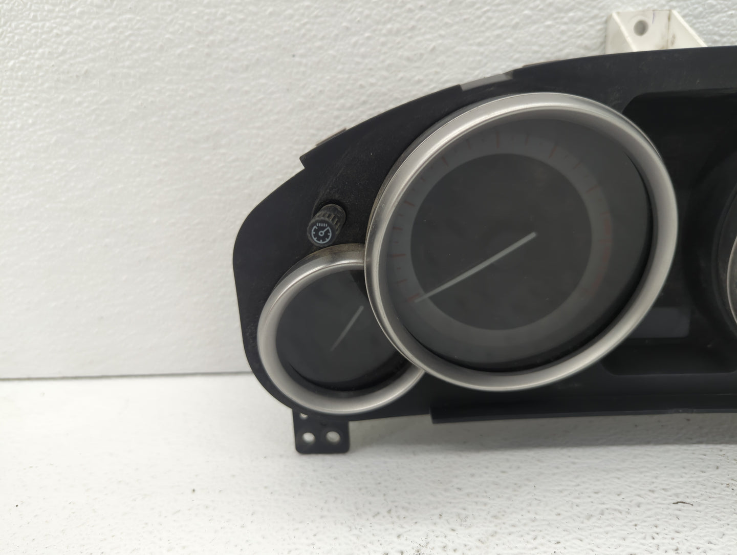 2010-2012 Mazda Cx-9 Instrument Cluster Speedometer Gauges P/N:T6 TE72 C TD1155430, T8 TE76, T8 TE76B Fits Fits 2010 2011 20