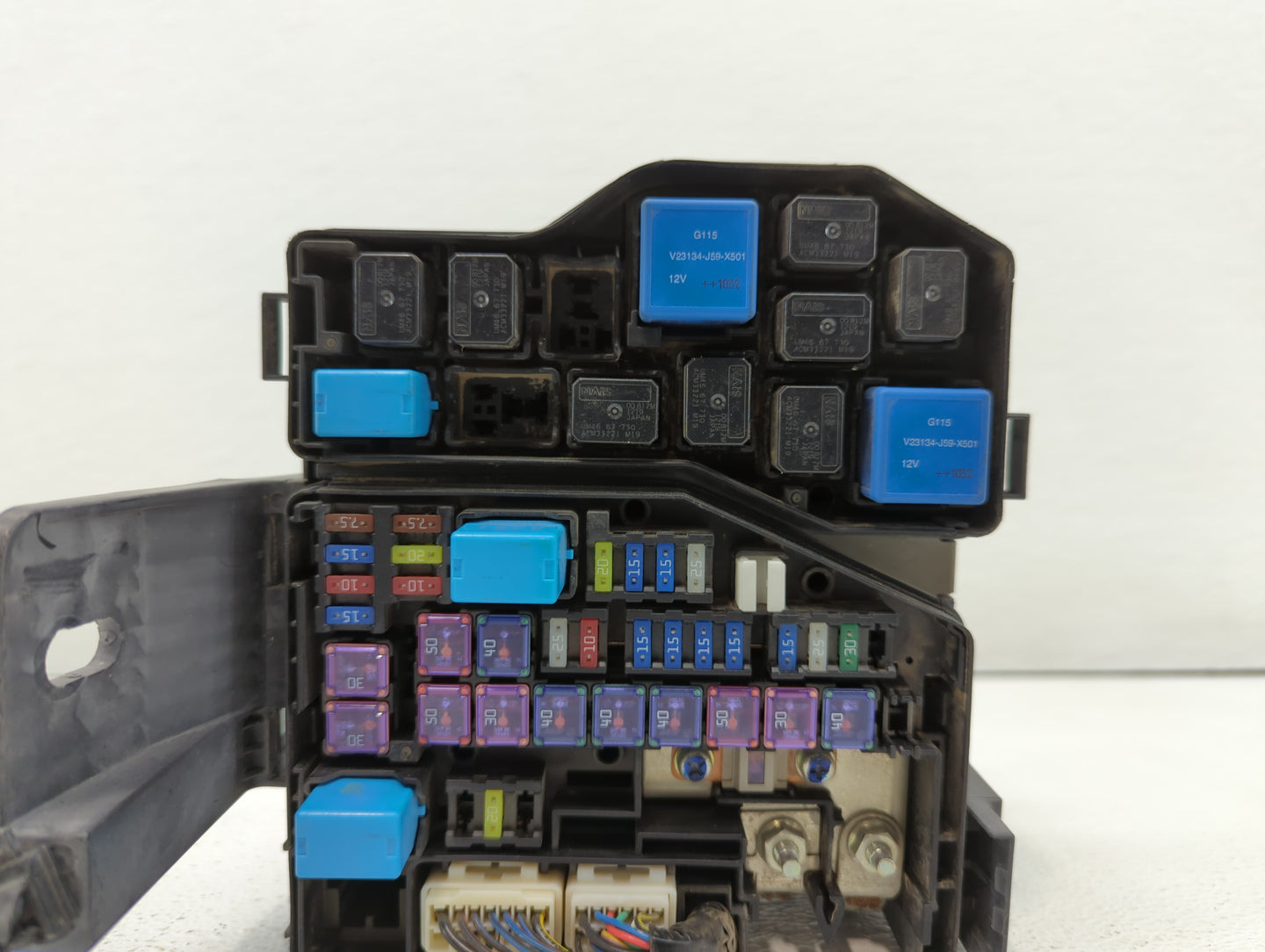 2010-2012 Mazda Cx-9 Fusebox Fuse Box Panel Relay Module P/N:TE71-66760 TG20-66760, TG21-66760 Fits Fits 2010 2011 2012 OEM 