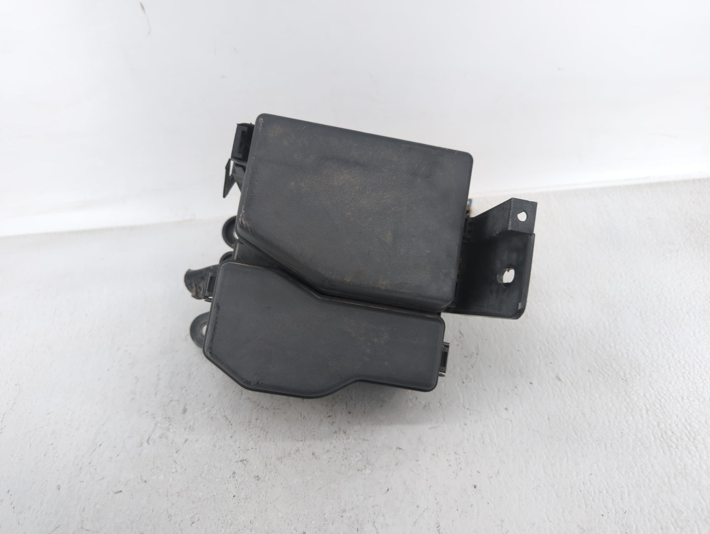 2010-2012 Mazda Cx-9 Fusebox Fuse Box Panel Relay Module P/N:TE71-66760 TG20-66760, TG21-66760 Fits Fits 2010 2011 2012 OEM 