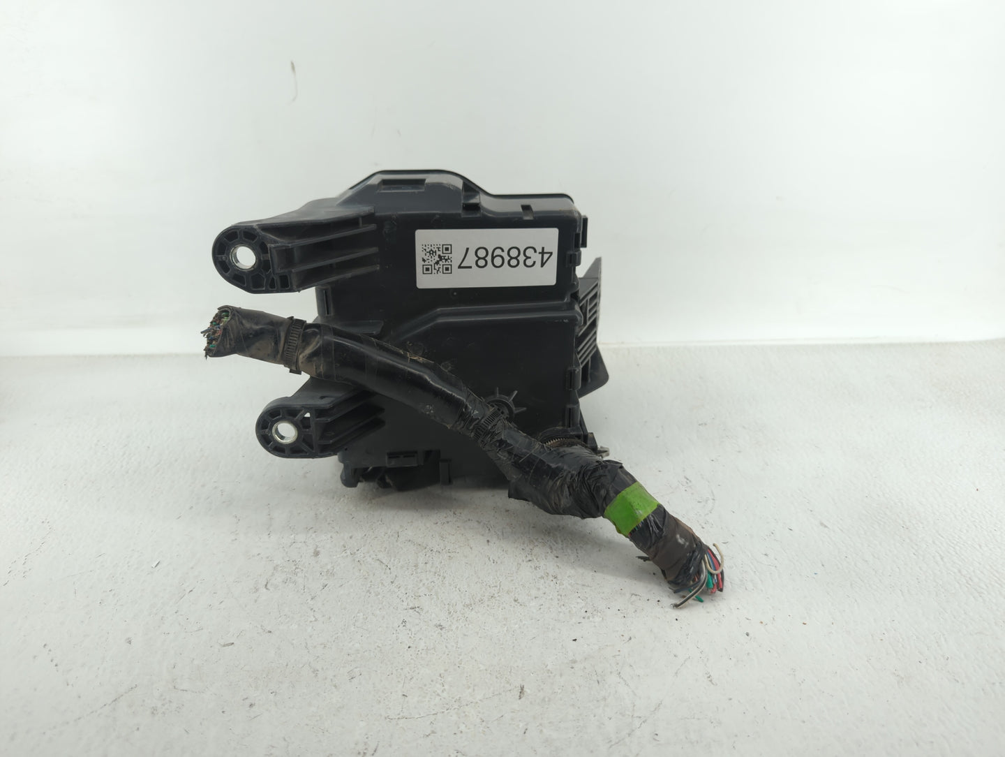 2010-2012 Mazda Cx-9 Fusebox Fuse Box Panel Relay Module P/N:TE71-66760 TG20-66760, TG21-66760 Fits Fits 2010 2011 2012 OEM 