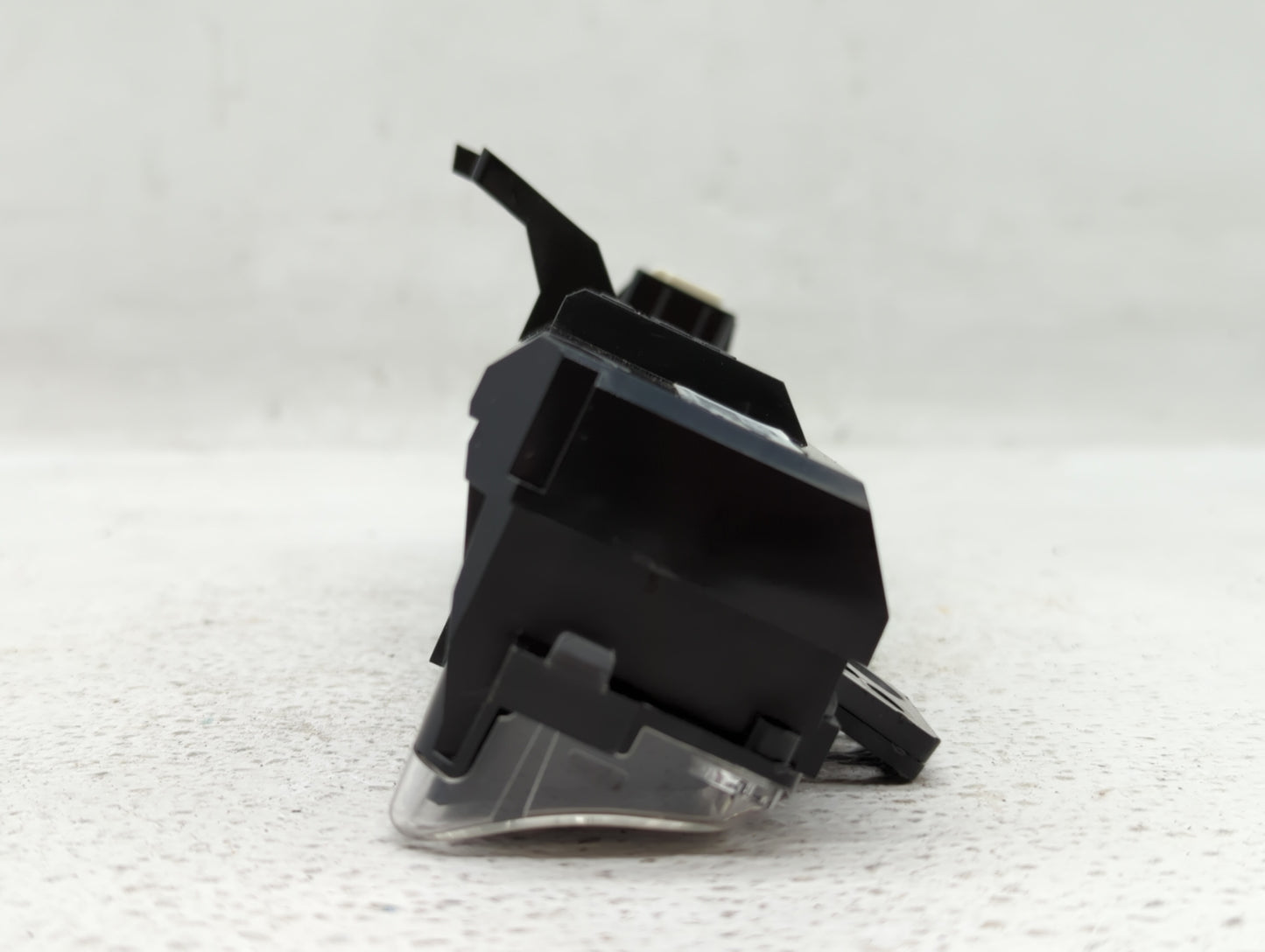 2010-2012 Mazda Cx-9 Radio Control Panel - Oemusedautoparts1.com