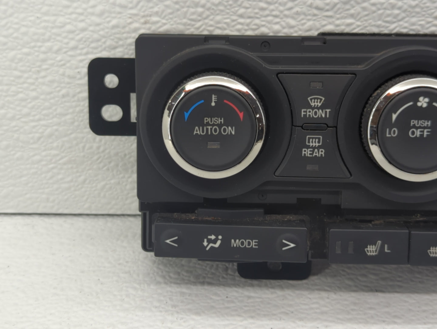 2010-2015 Mazda Cx-9 Climate Control Module Temperature AC/Heater Replacement P/N:TE70-61-190 Fits OEM Used Auto Parts - Oem
