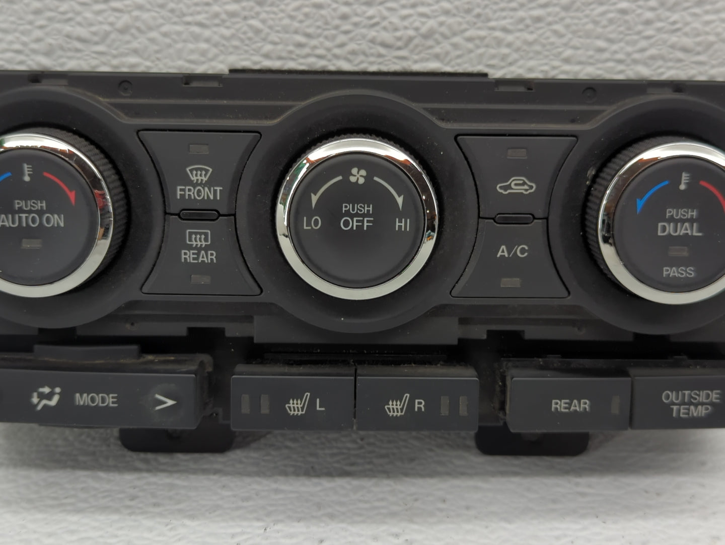 2010-2015 Mazda Cx-9 Climate Control Module Temperature AC/Heater Replacement P/N:TE70-61-190 Fits OEM Used Auto Parts - Oem