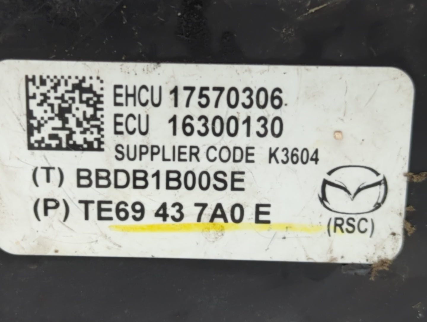 2010-2012 Mazda Cx-9 ABS Pump Control Module Replacement P/N:TE69 43 7A0 E TE69 43 7A0 D Fits Fits 2010 2011 2012 OEM Used A