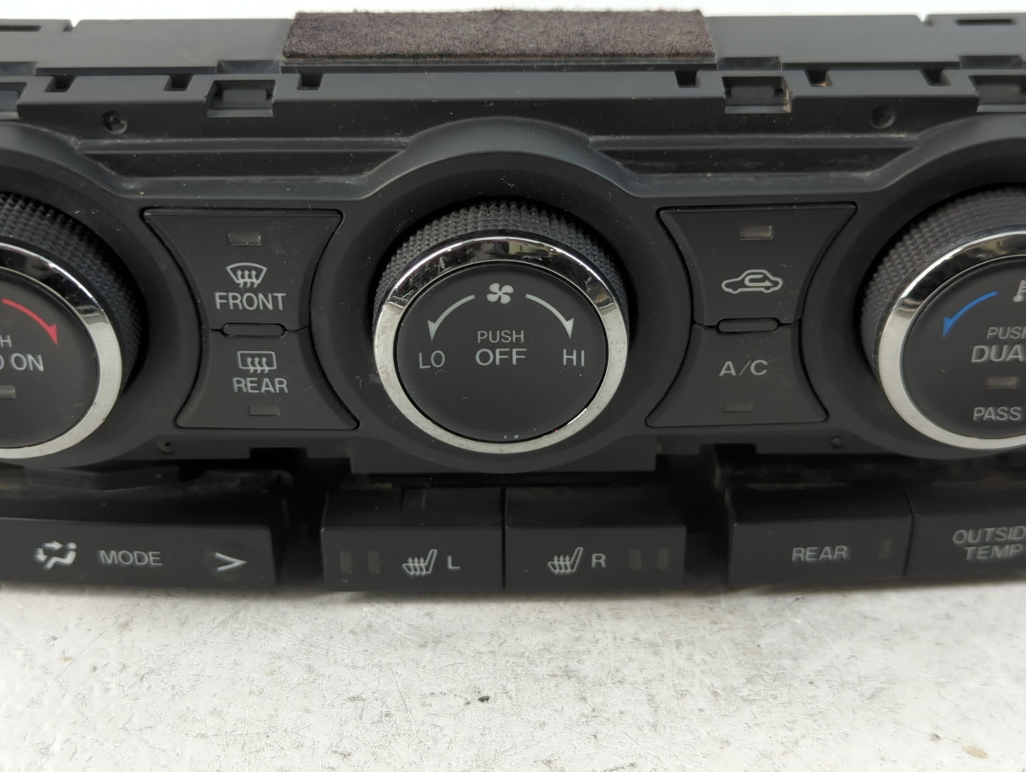 2010-2015 Mazda Cx-9 Climate Control Module Temperature AC/Heater Replacement P/N:TE70-61-190 Fits OEM Used Auto Parts - Oem