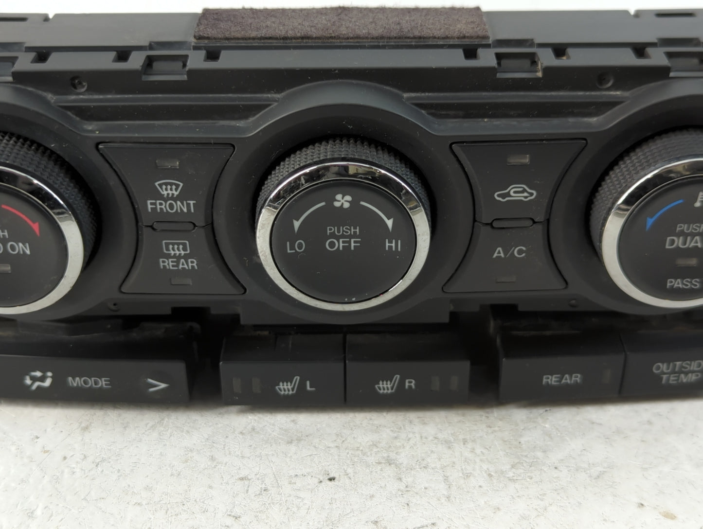 2010-2015 Mazda Cx-9 Climate Control Module Temperature AC/Heater Replacement P/N:TE70-61-190 Fits OEM Used Auto Parts - Oem