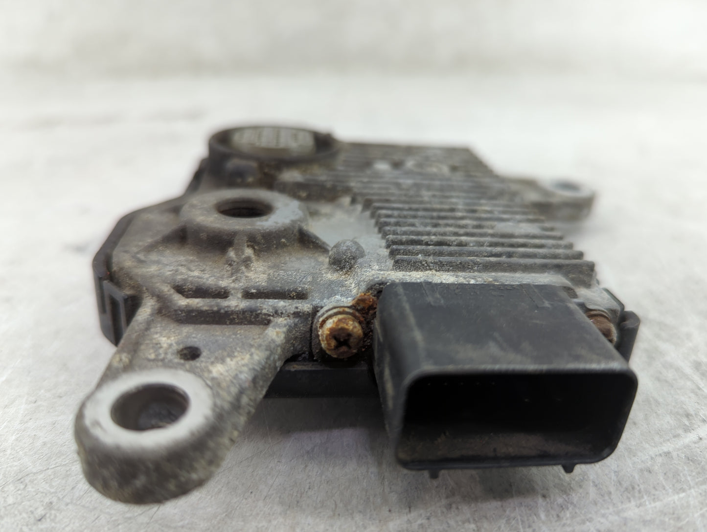 Mazda Cx9 Body Control Module Bcm Inner Cabin Fuse Box - Oemusedautoparts1.com