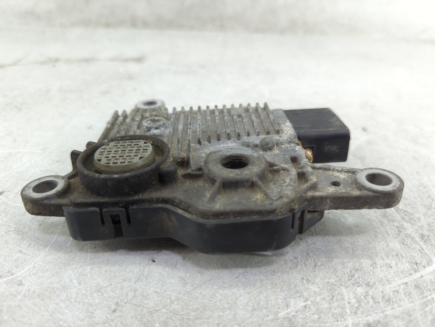 Mazda Cx9 Body Control Module Bcm Inner Cabin Fuse Box - Oemusedautoparts1.com