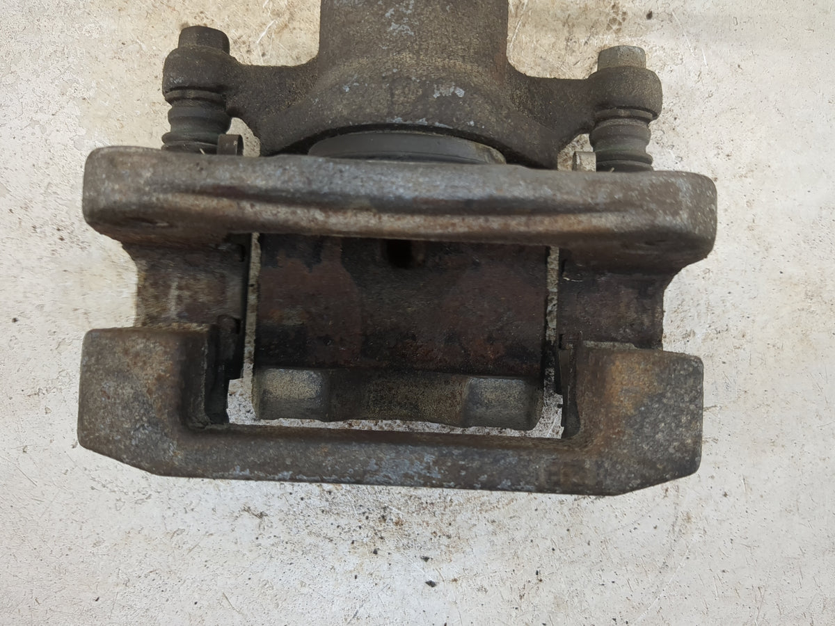 2011 Mazda Cx9 Rear Driver Left Brake Caliper - Oemusedautoparts1.com