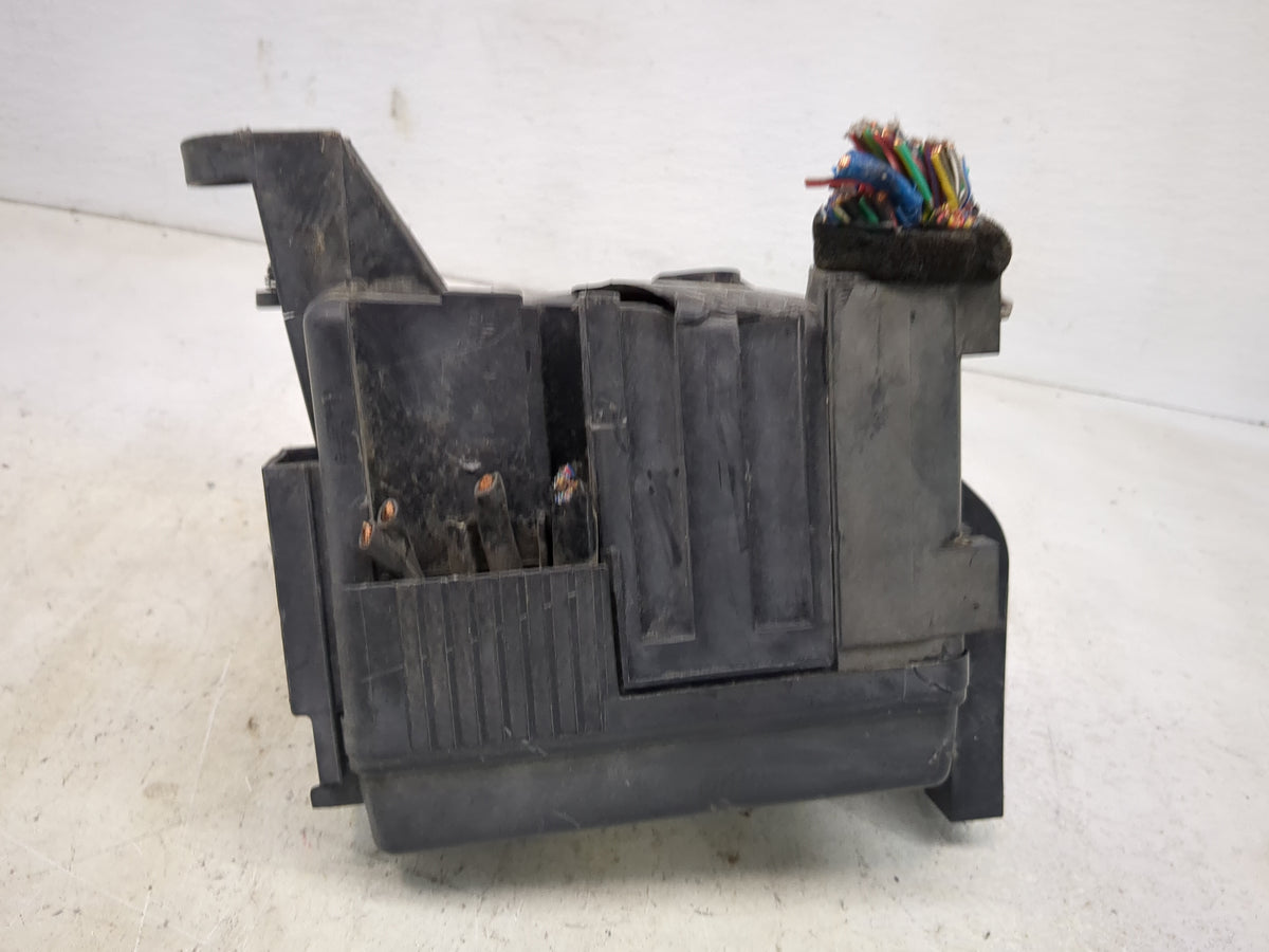 2011 Mazda Cx9 Fusebox Fuse Box Panel Relay Module Fits OEM Used Auto Parts - Oemusedautoparts1.com