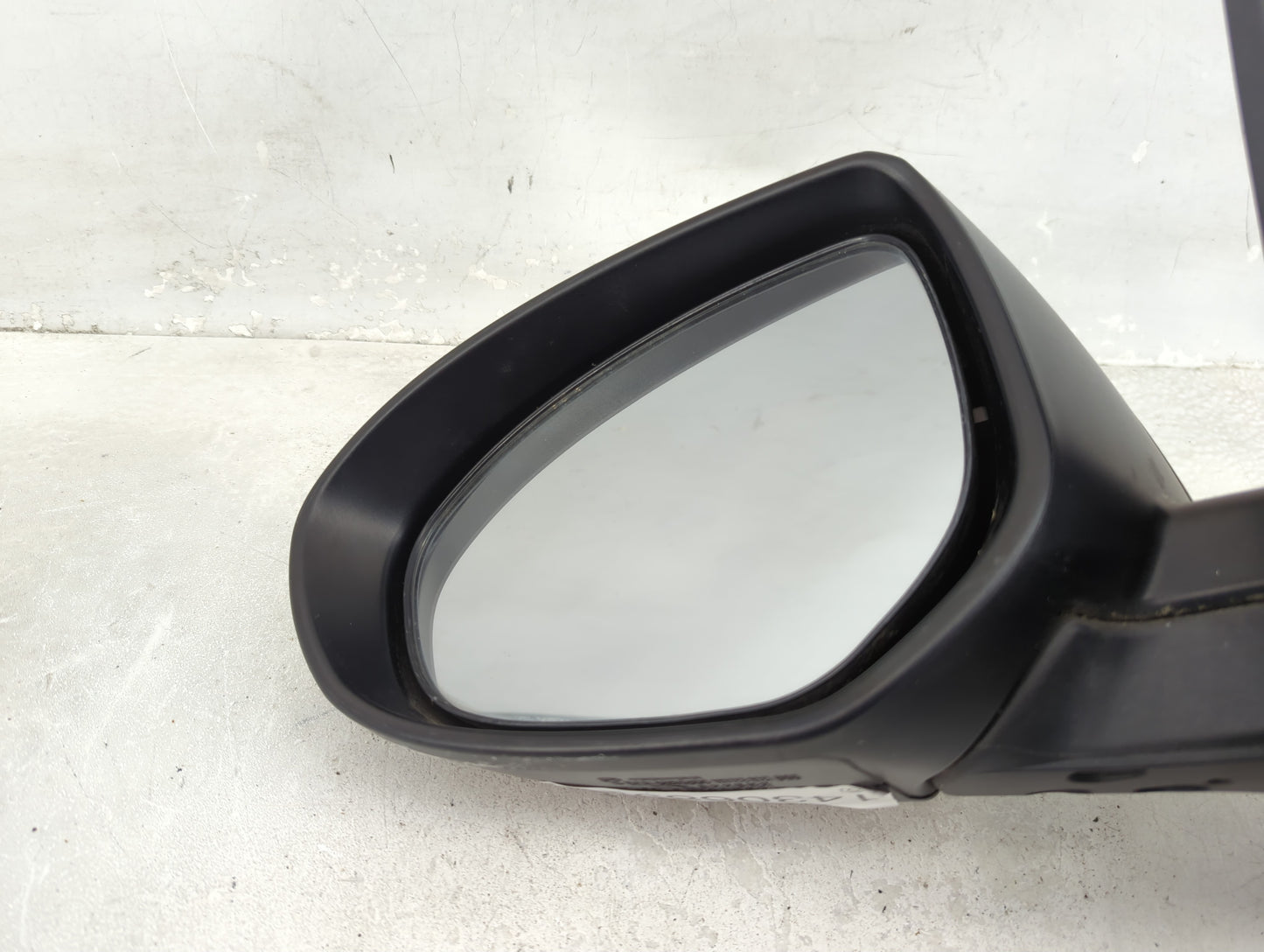Mazda Mazda3 Driver Left Side View Manual Door Mirror White - Oemusedautoparts1.com