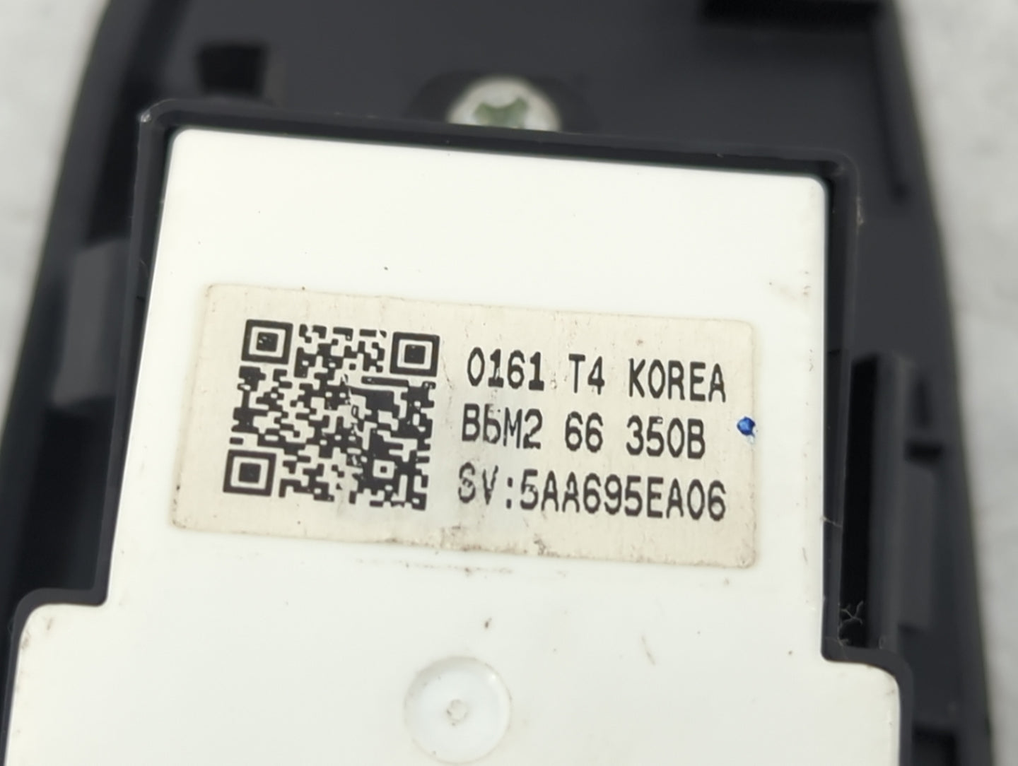 2011 Mazda Mazda3 Master Power Window Switch Replacement Driver Side Left P/N:BBM2 66 350B BBM266350B Fits Fits 2010 2012 20