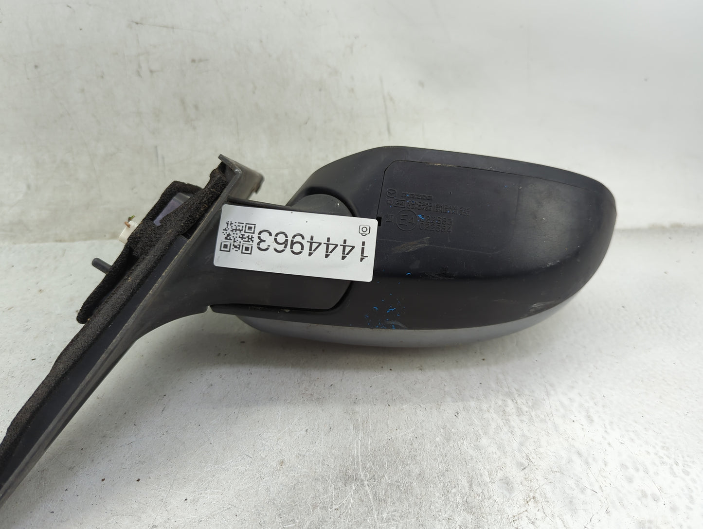 2011 Mazda Mazda3 Passenger Side View Mirror - Right Door Mirror OEM Used - Oemusedautoparts1.com