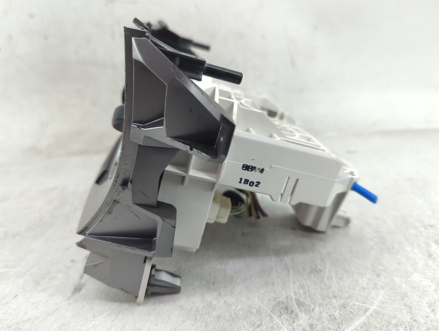 2011 Mazda Mazda3 Climate Control Module Temperature AC/Heater Replacement Fits Fits 2010 OEM Used Auto Parts - Oemusedautop