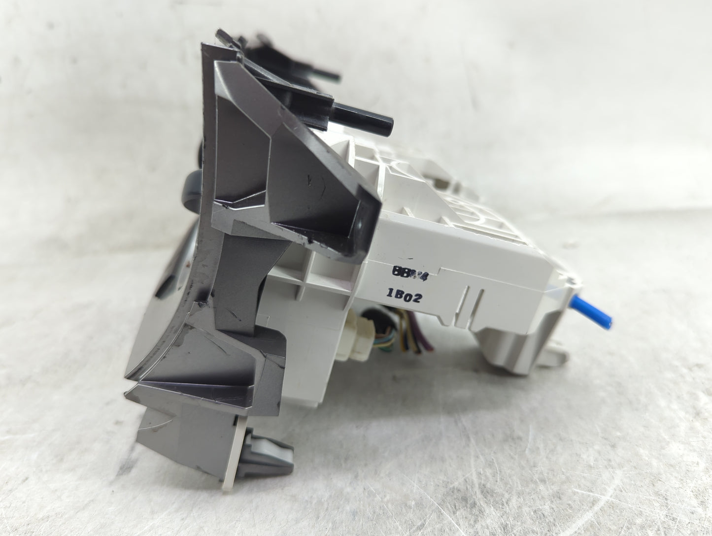 2011 Mazda Mazda3 Climate Control Module Temperature AC/Heater Replacement Fits Fits 2010 OEM Used Auto Parts - Oemusedautop