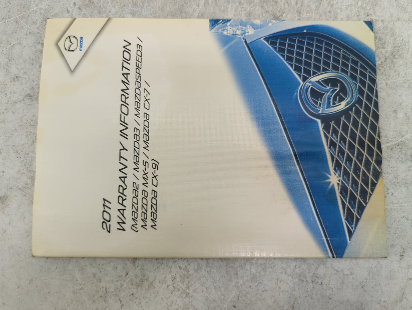 2011 Mazda Mazda3 Owners Manual Book Guide P/N:8BM5-EA-10F 9999-95-038C-11 OEM Used Auto Parts - Oemusedautoparts1.com
