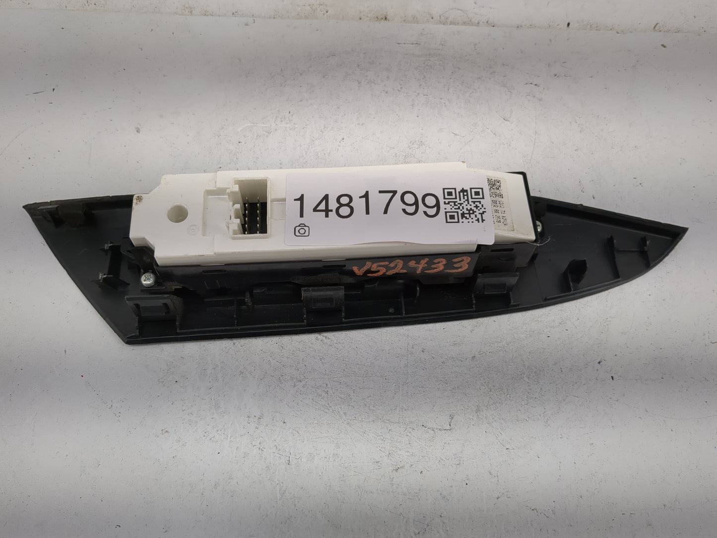 2011 Mazda Mazda3 Master Power Window Switch Replacement Driver Side Left P/N:BBM2 66 350B Fits Fits 2010 2012 2013 OEM Used