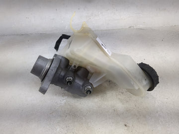 Mazda Mazda3 Brake Master Cylinder 1492456 - Oemusedautoparts1.com