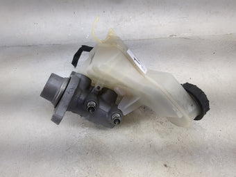 compare product Mazda Mazda3 Brake Master Cylinder 1492456