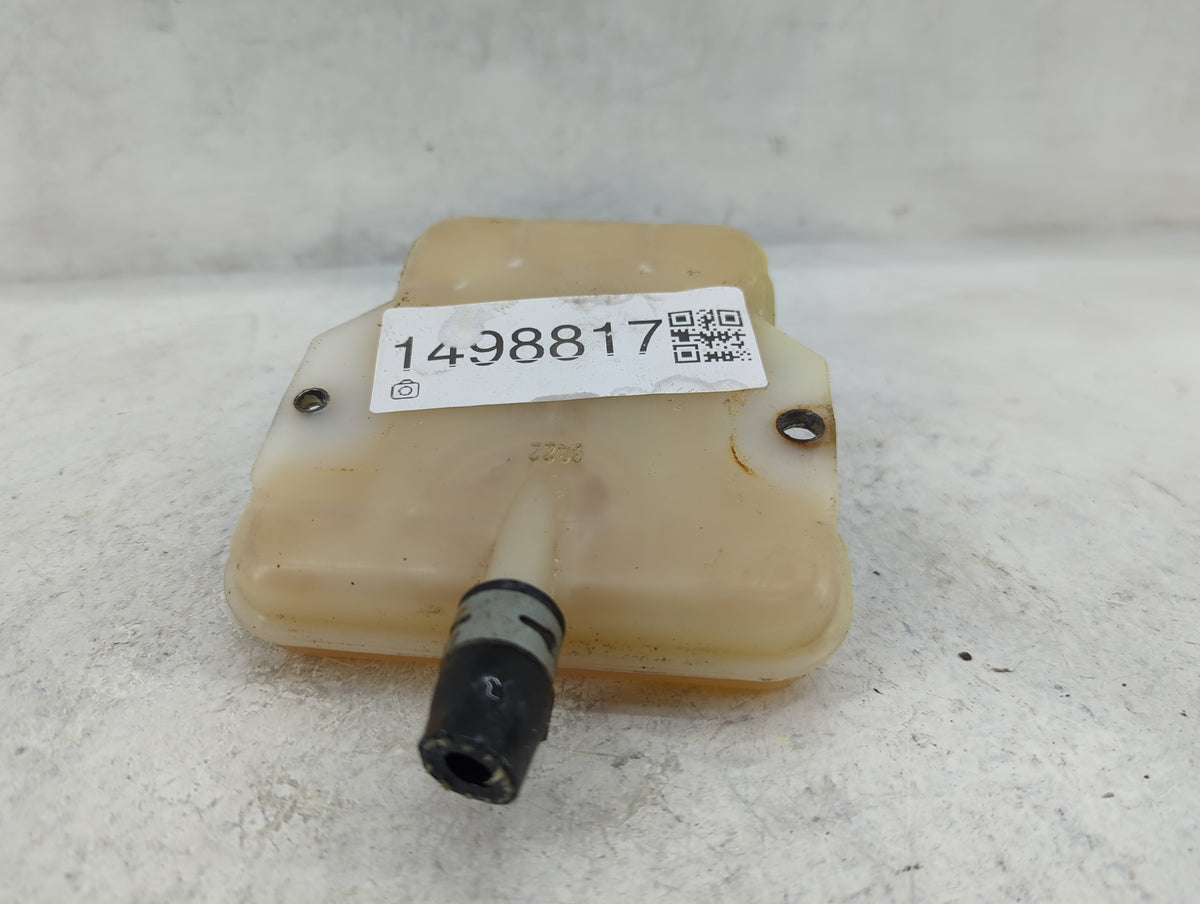 Mazda Mazda5 Radiator Coolant Overflow Expansion Tank Bottle - Oemusedautoparts1.com
