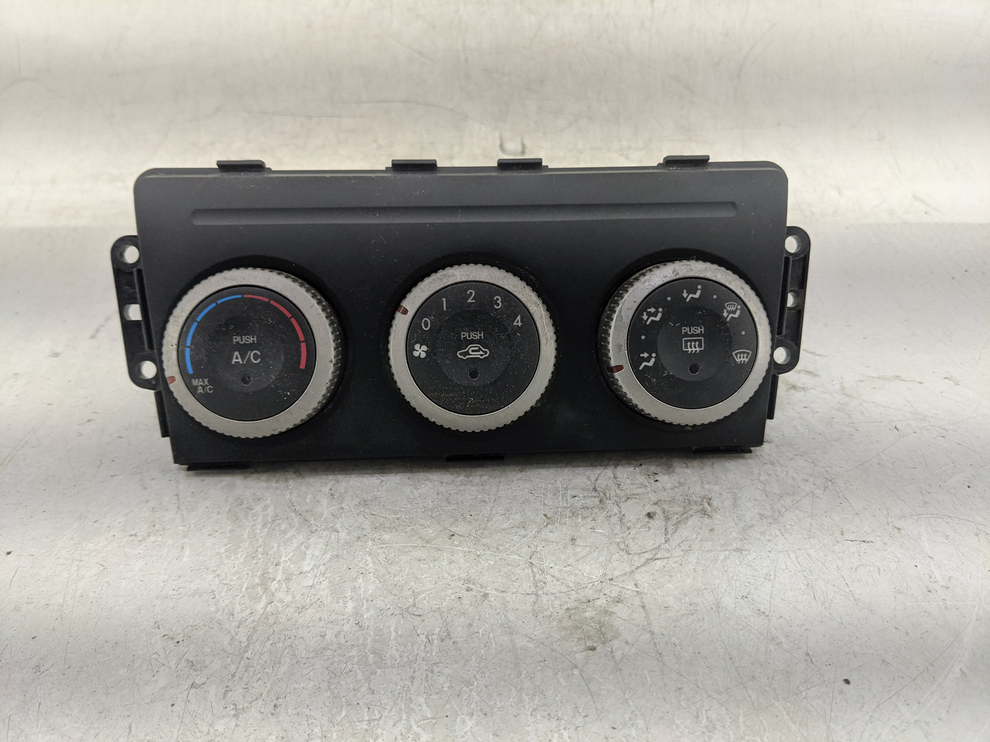 2011 Mazda Mazda6 Climate Control Module Temperature AC/Heater Replacement P/N:GS3L 61190E 5037226072J Fits OEM Used Auto Pa