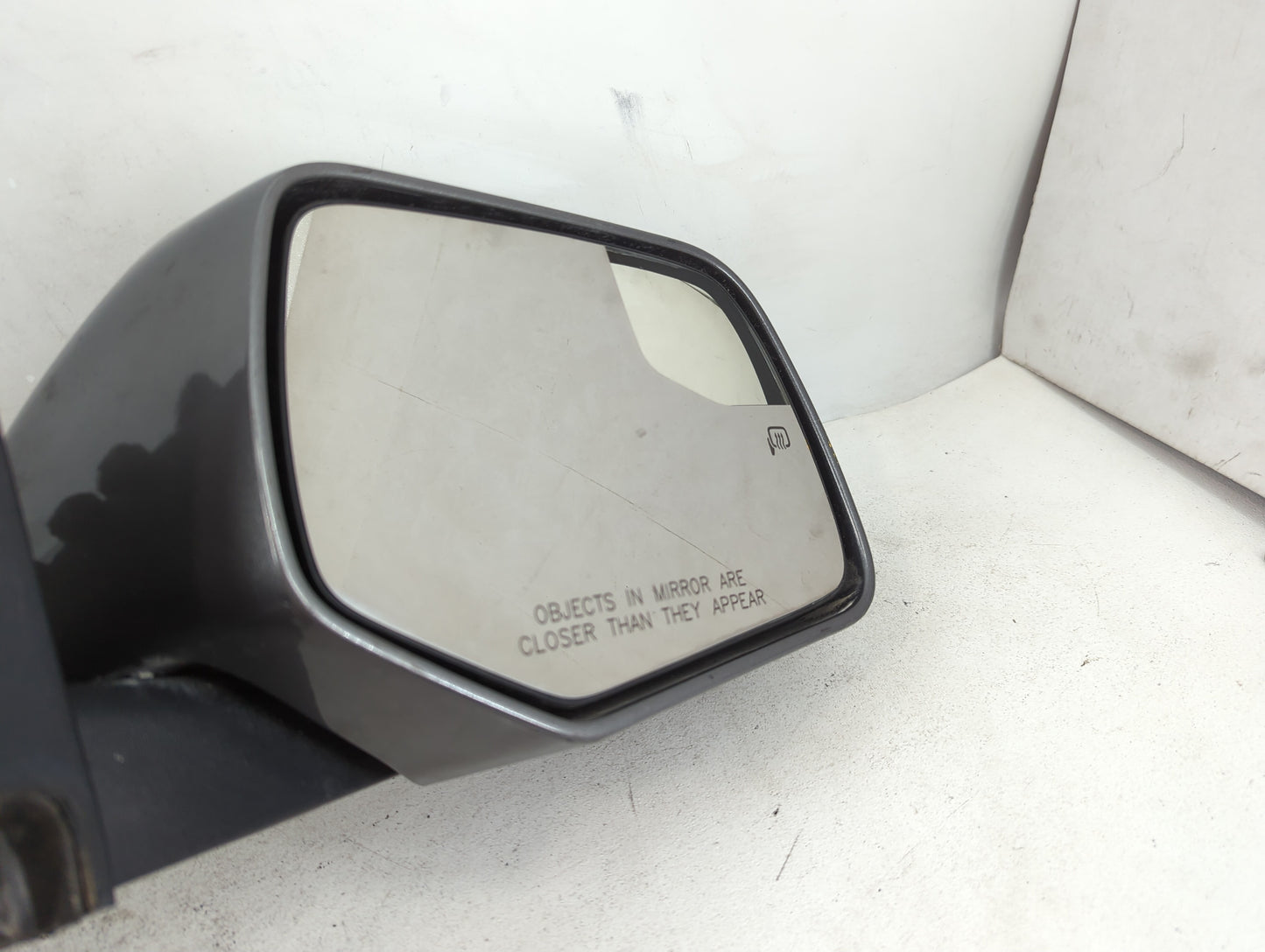2011 Mazda Tribute Driver Side View Mirror - Left Door Mirror OEM Used - Oemusedautoparts1.com