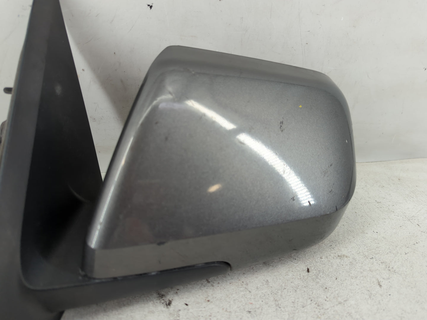2011 Mazda Tribute Driver Side View Mirror - Left Door Mirror OEM Used - Oemusedautoparts1.com