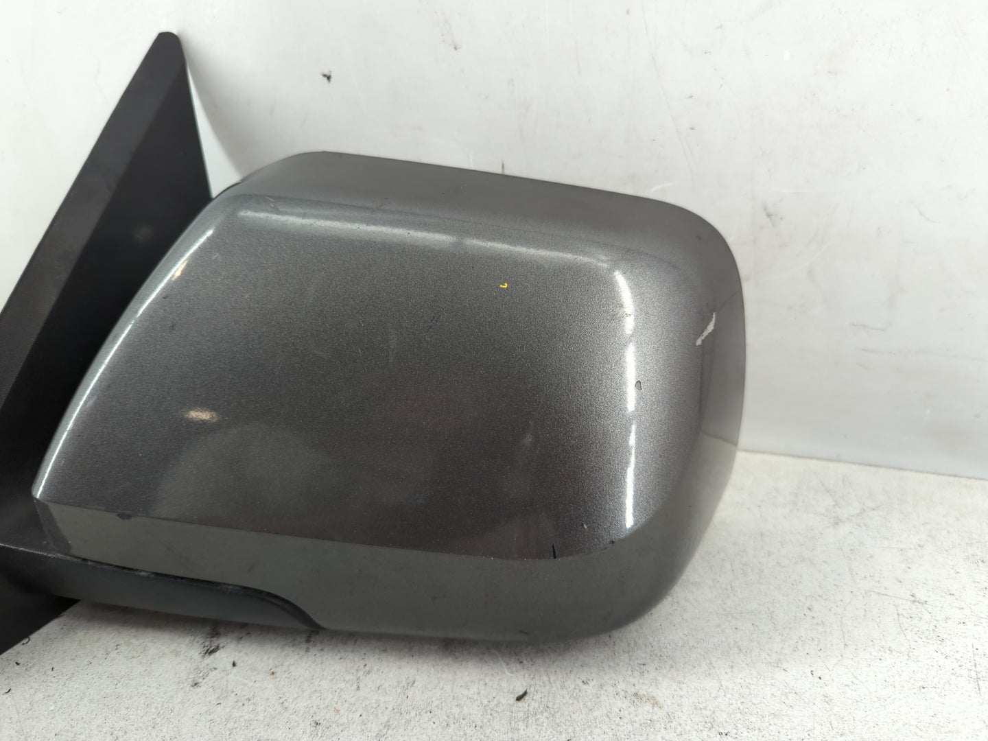 2011 Mazda Tribute Driver Side View Mirror - Left Door Mirror OEM Used - Oemusedautoparts1.com