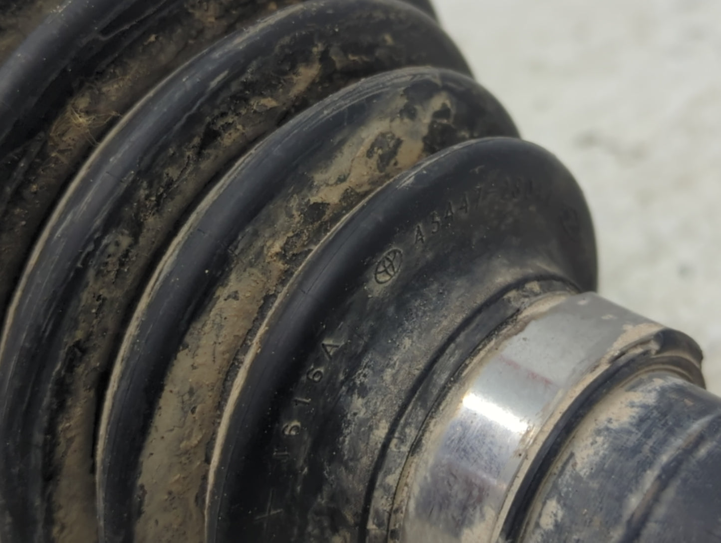 Mercedes B-class Axle Shaft Front Driver Cv C/v - Oemusedautoparts1.com
