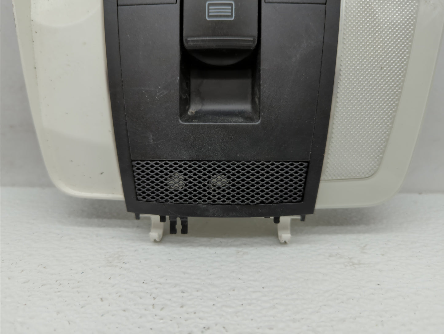 2011 Mercedes-benz Amg Gt Overhead Roof Console - Oemusedautoparts1.com