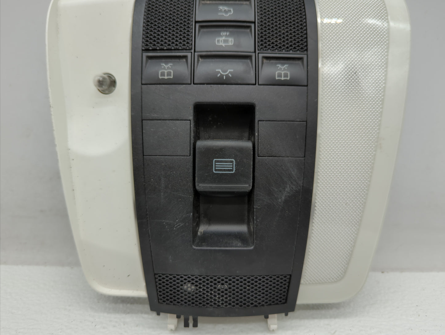 2011 Mercedes-benz Amg Gt Overhead Roof Console - Oemusedautoparts1.com