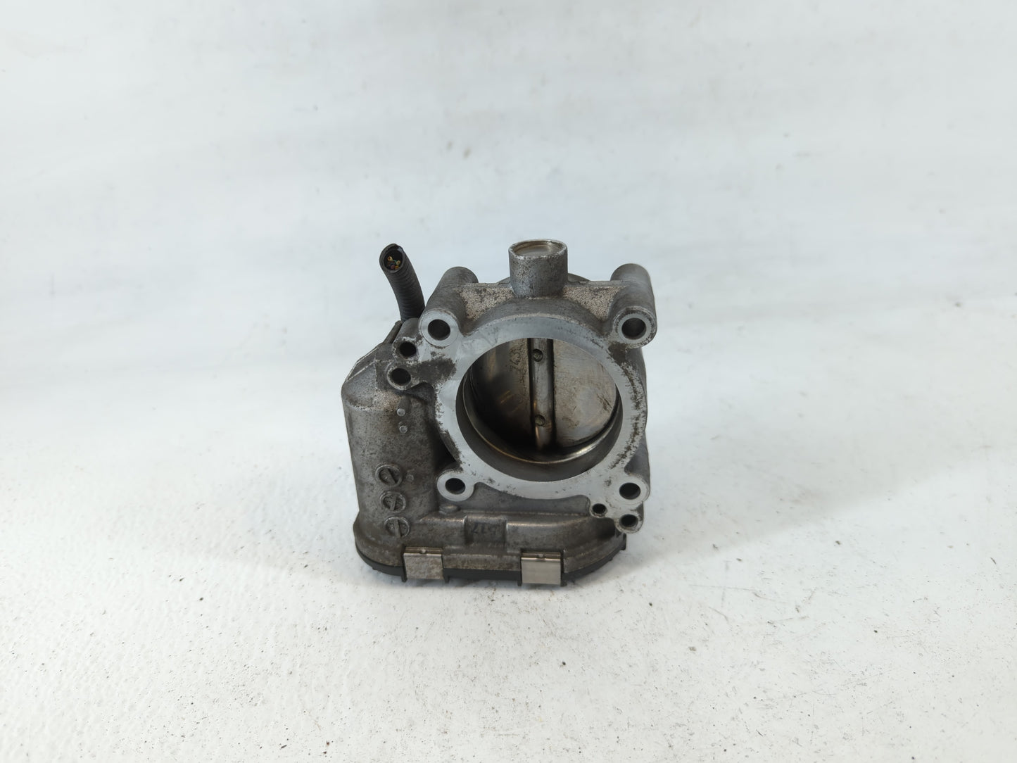 2006-2011 Mercedes-Benz B200 Throttle Body P/N:A 266 141 05 25 Fits Fits 2006 2007 2008 2009 2010 2011 2012 2013 2014 2015 O