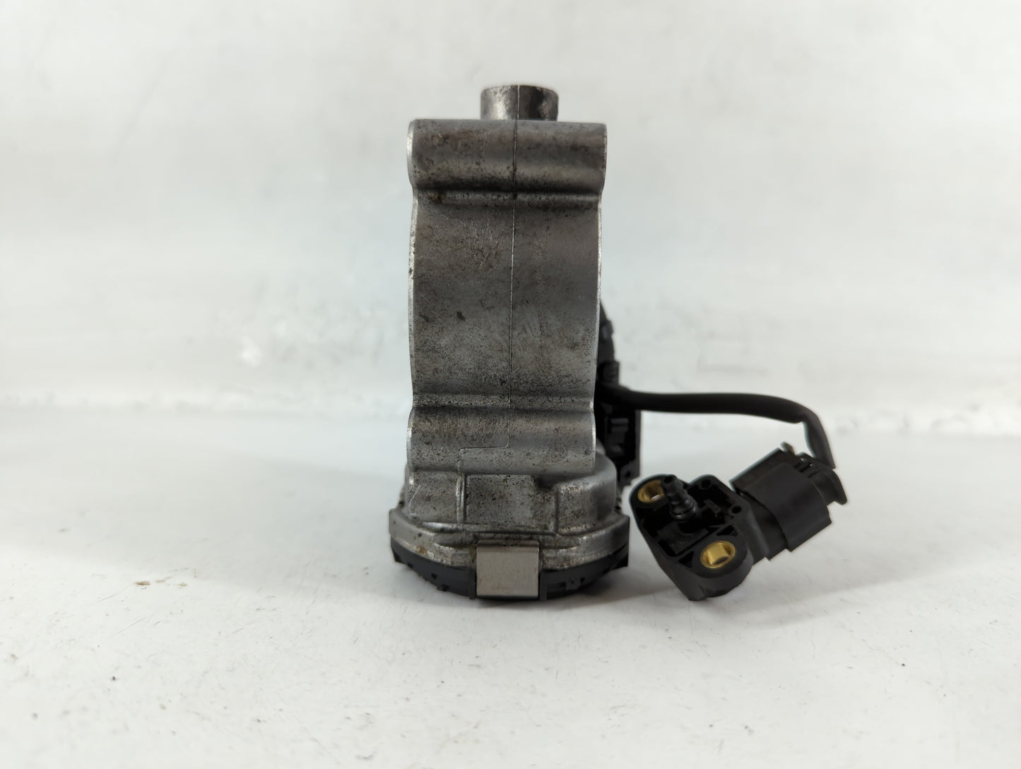 2006-2011 Mercedes-Benz B200 Throttle Body P/N:A 266 141 05 25 Fits Fits 2006 2007 2008 2009 2010 2011 2012 2013 2014 2015 O