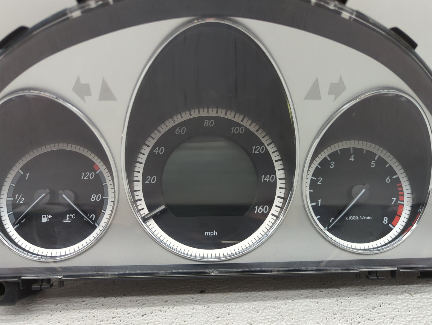 2011 Mercedes-Benz C-Class Instrument Cluster Speedometer Gauges P/N:A2049001505 A2C53414741, A2049013800 Miles:39K Fits OEM